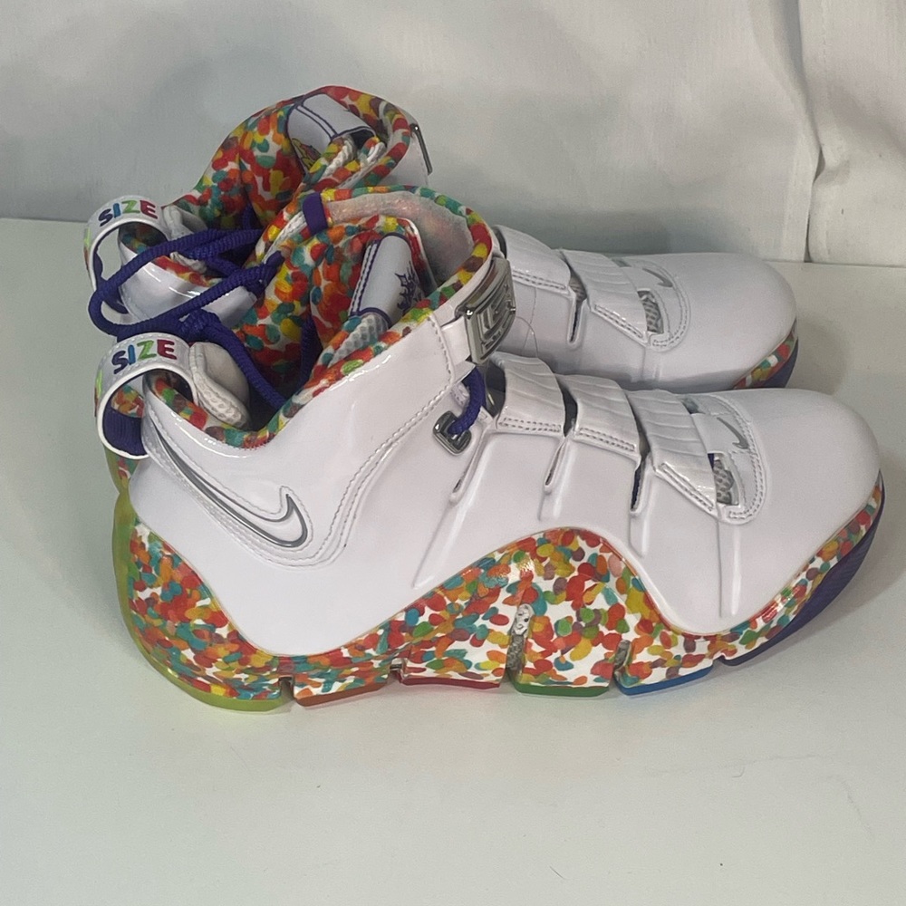 Nike Zoom Lebron 4 “Fruity Pebbles” shoes
